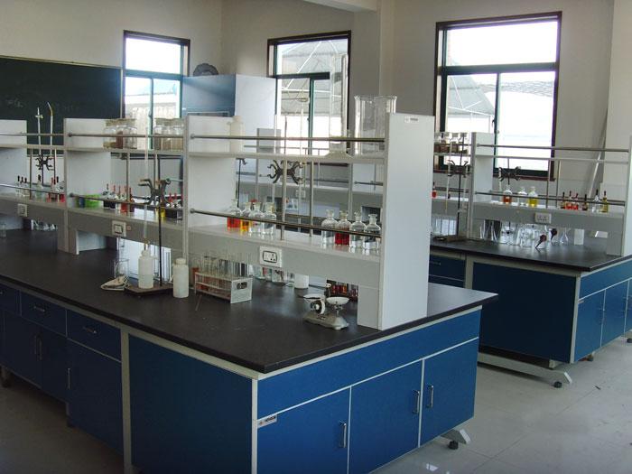 化學(xué)實(shí)驗(yàn)室裝修設(shè)計(jì)與設(shè)備配置的基本規(guī)范